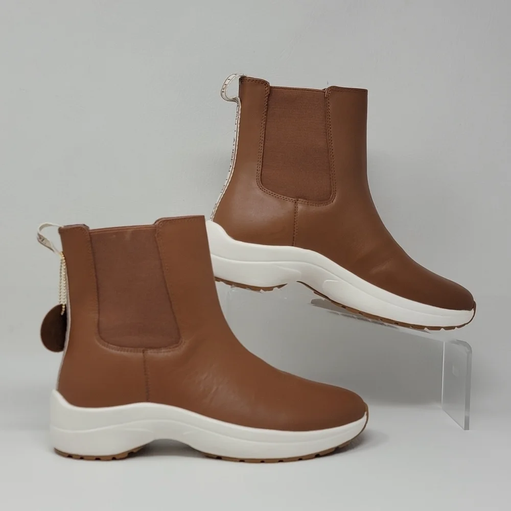 Ralph Lauren Rylee Water Resistant Leather Chelsea Ankle Boots Womens Size 8 New